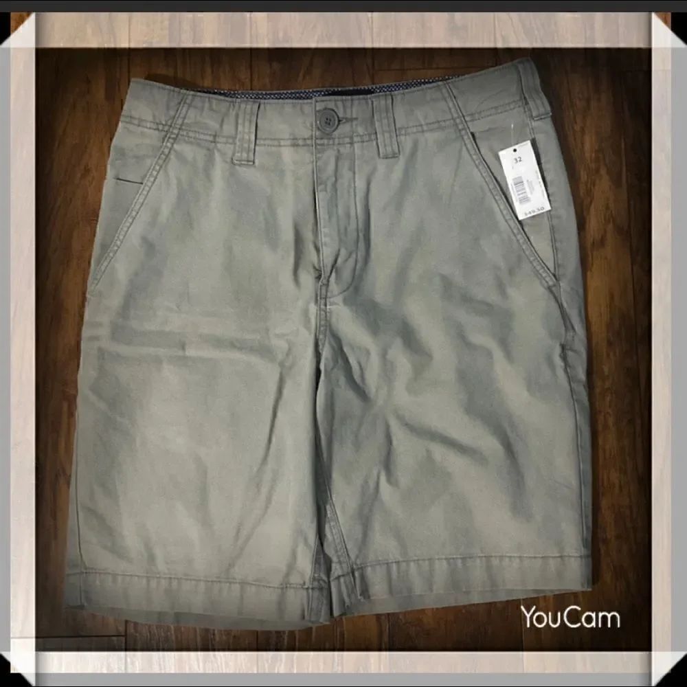 Cremieux Premium Denim Shorts Color Light Gray Size: 32